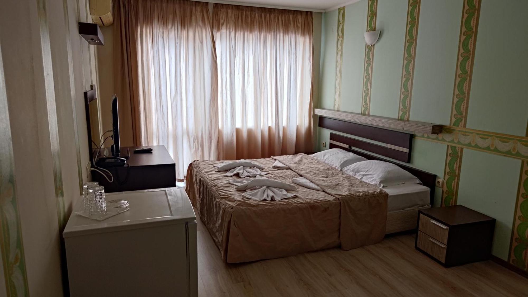 Lotos Hotel บัลชิค ภายนอก รูปภาพ