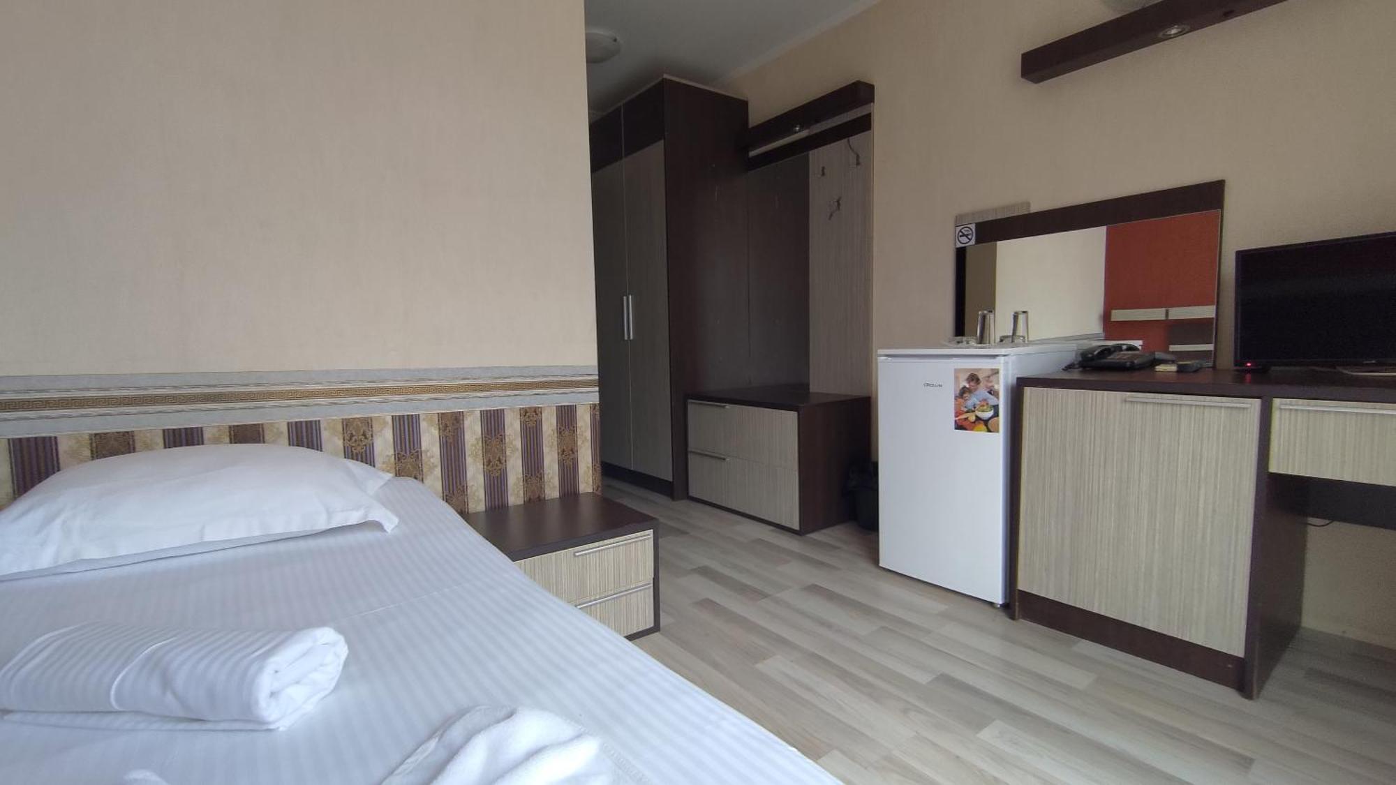 Lotos Hotel บัลชิค ภายนอก รูปภาพ