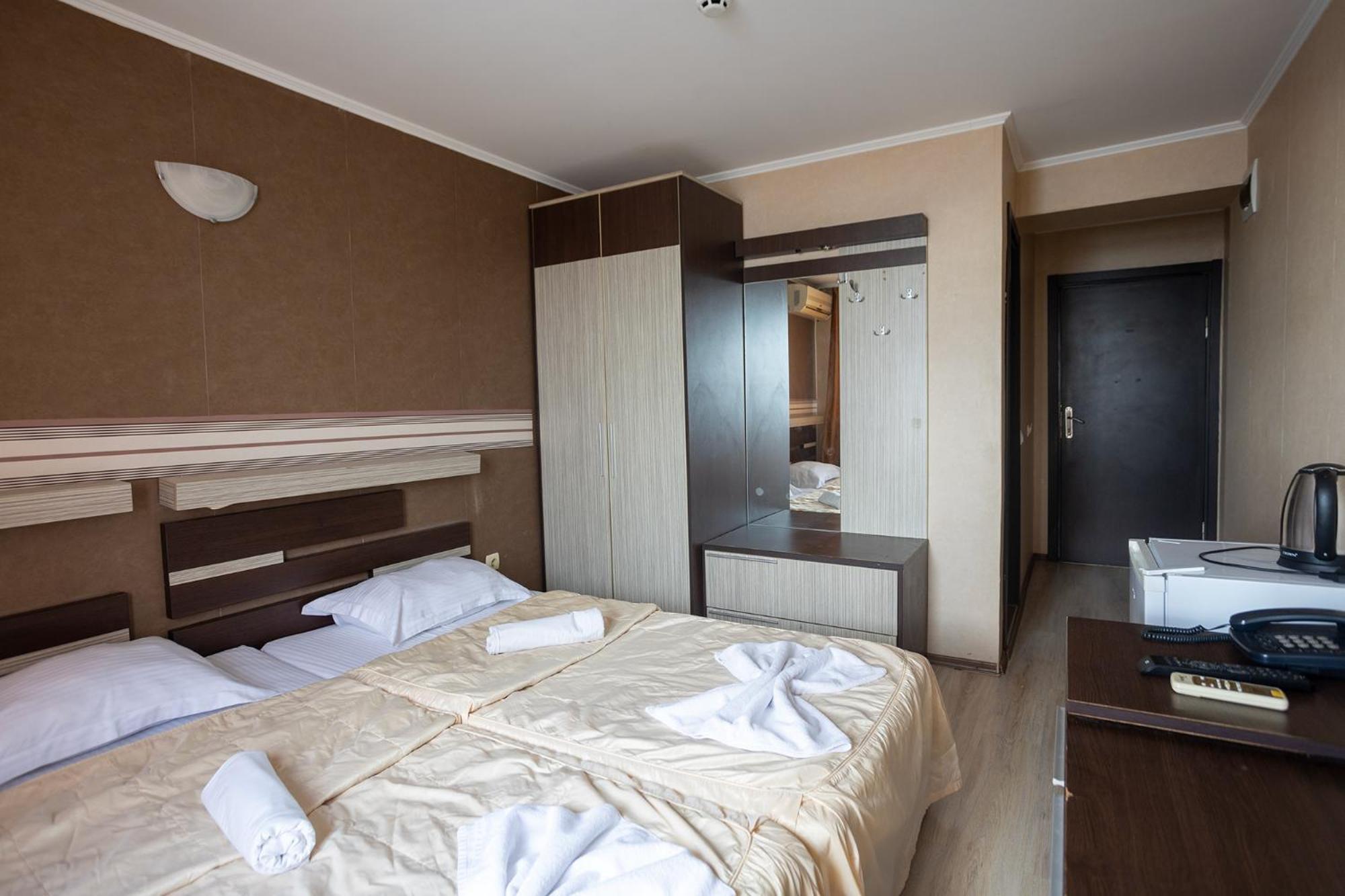 Lotos Hotel บัลชิค ภายนอก รูปภาพ