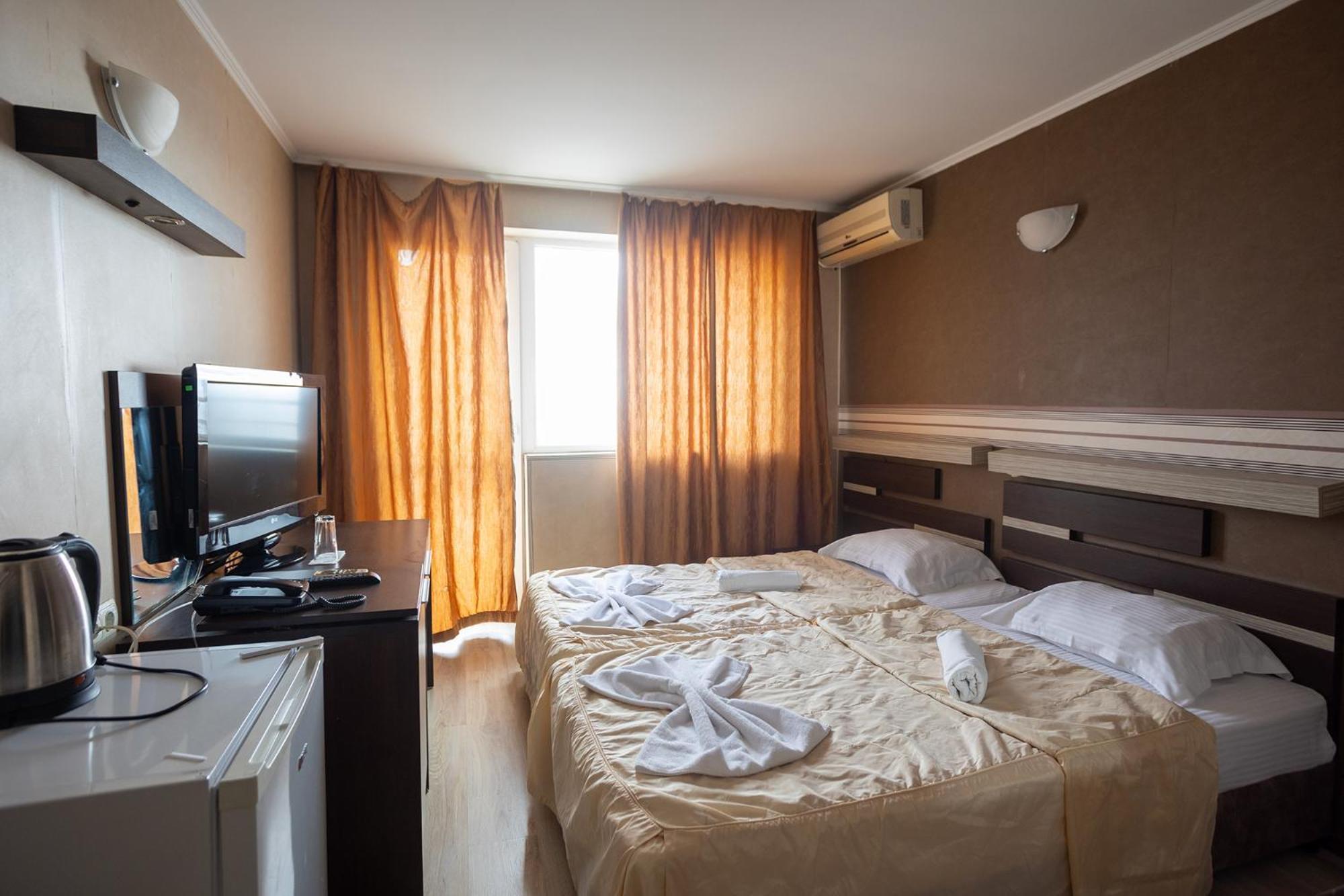 Lotos Hotel บัลชิค ภายนอก รูปภาพ