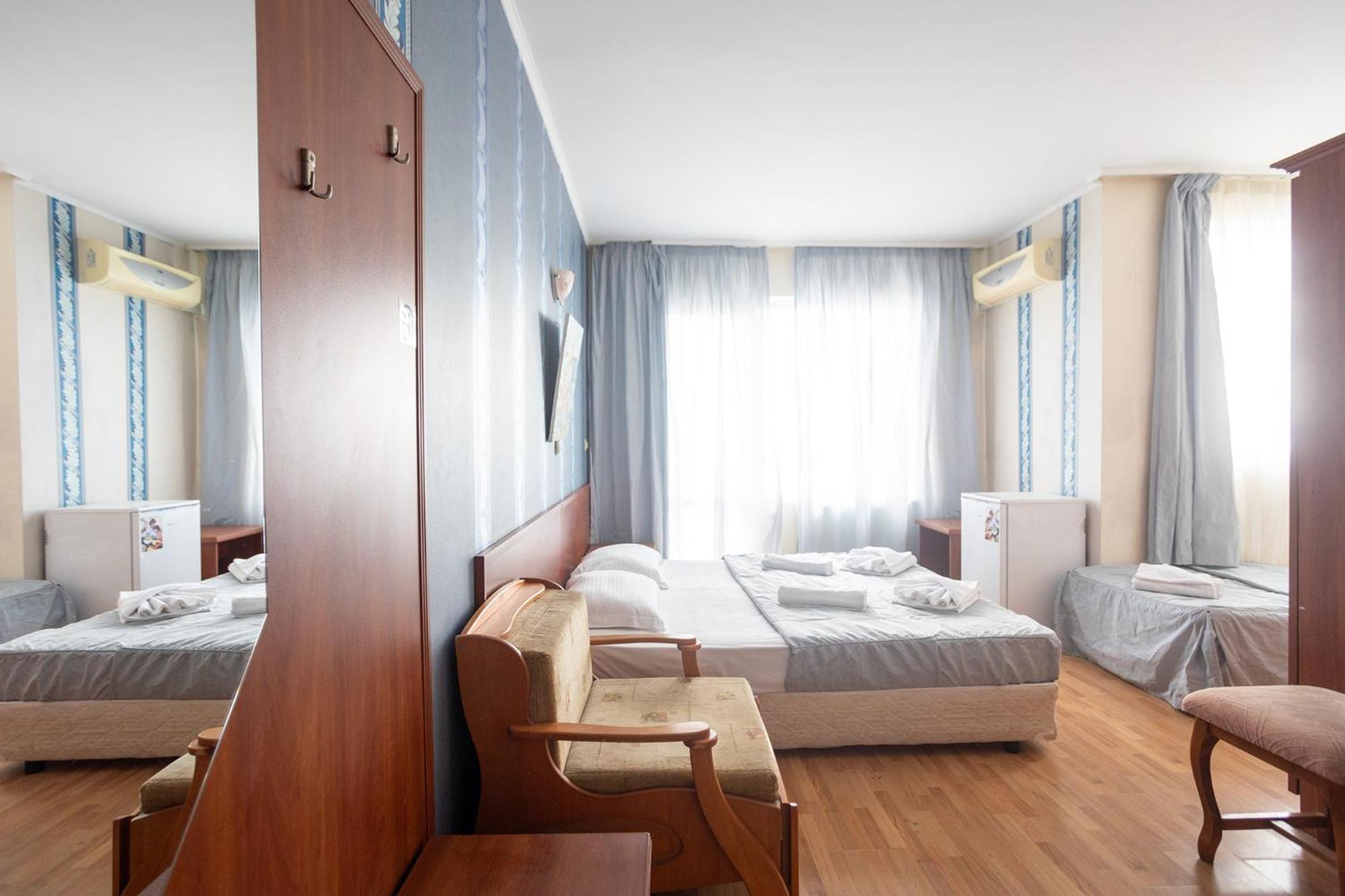 Lotos Hotel บัลชิค ภายนอก รูปภาพ