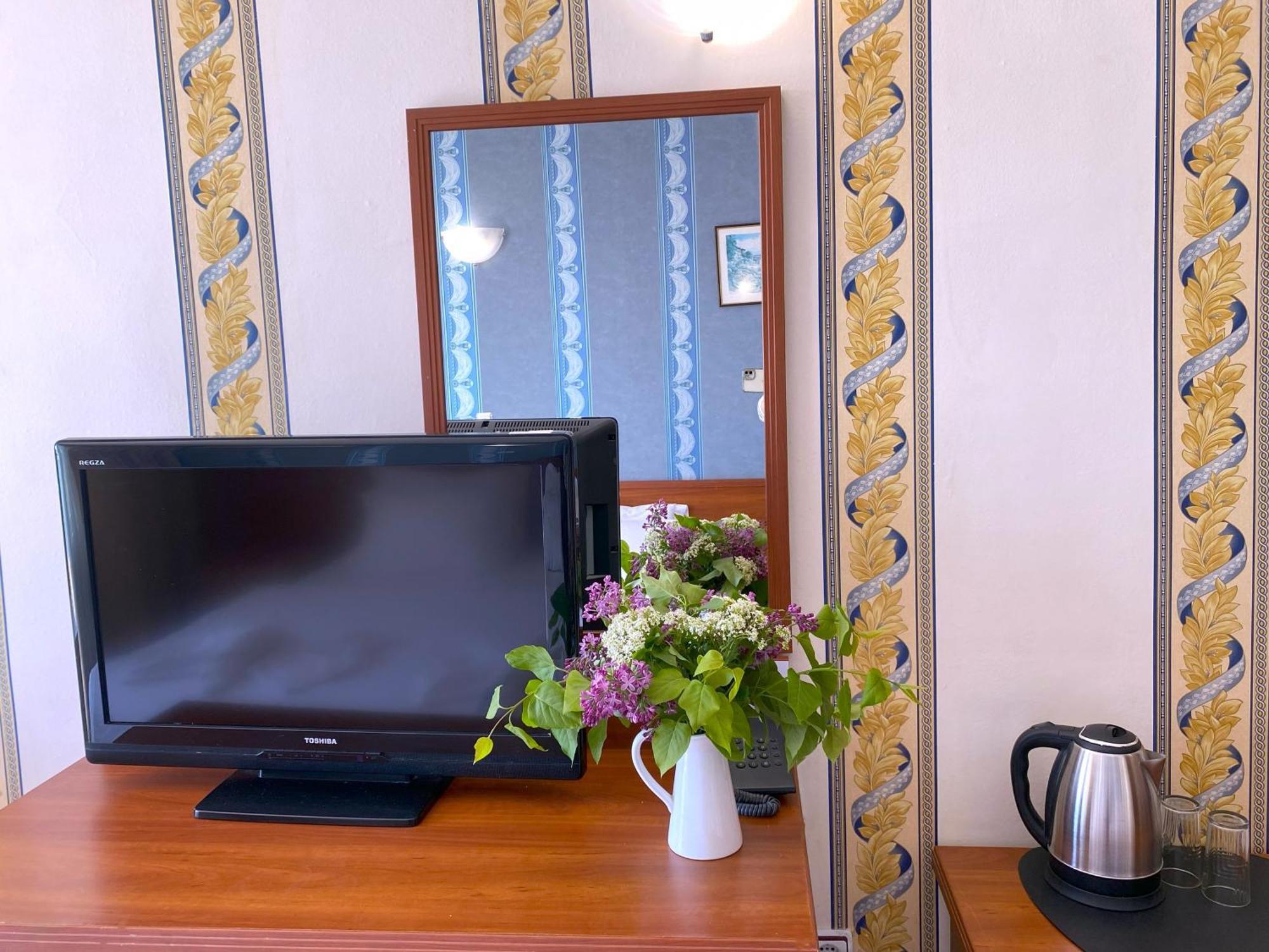 Lotos Hotel บัลชิค ภายนอก รูปภาพ