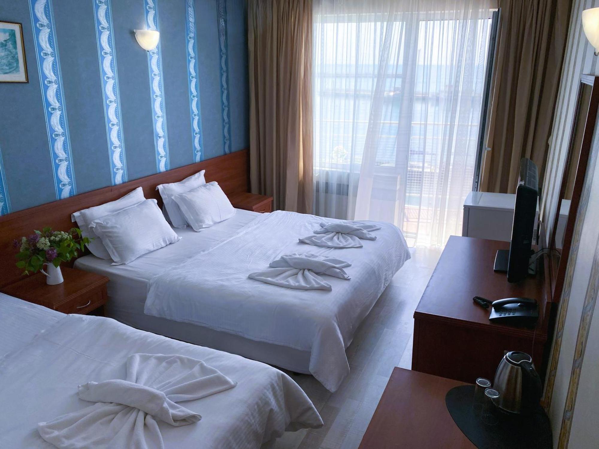 Lotos Hotel บัลชิค ภายนอก รูปภาพ
