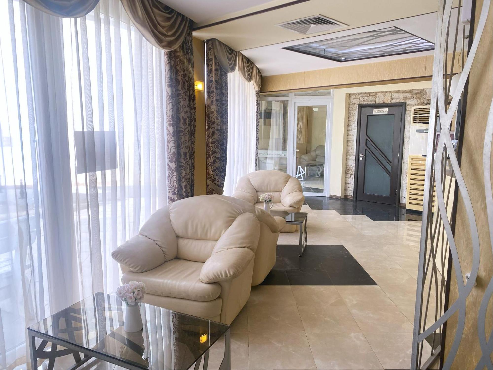 Lotos Hotel บัลชิค ภายนอก รูปภาพ